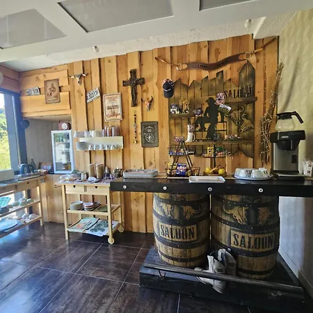 Logis Hotel Restaurant L'Escapade Отель Ламастр
