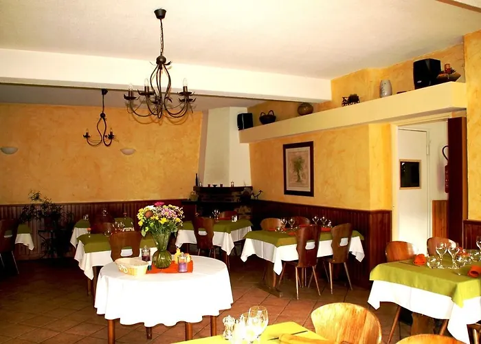 Logis Restaurant L'escapade Hotel Lamastre